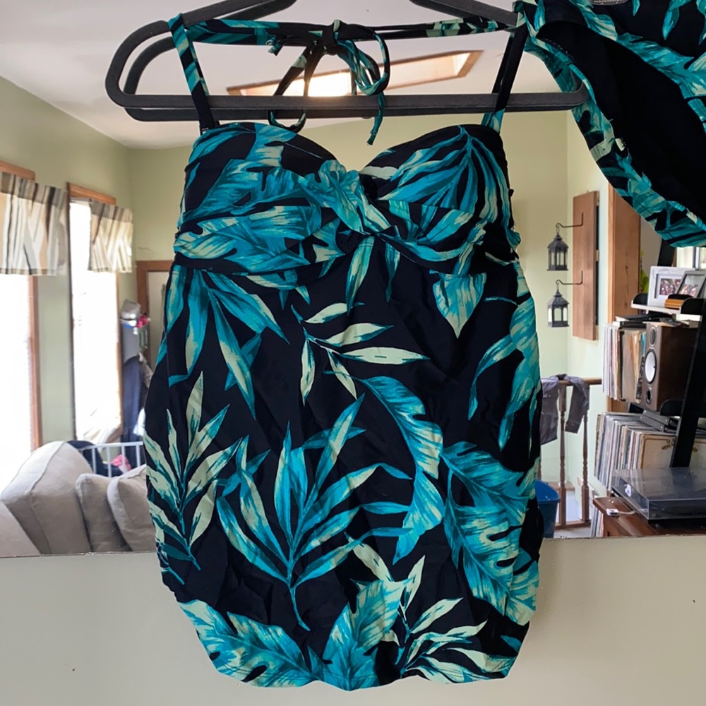 ON Maternity convertible tankini